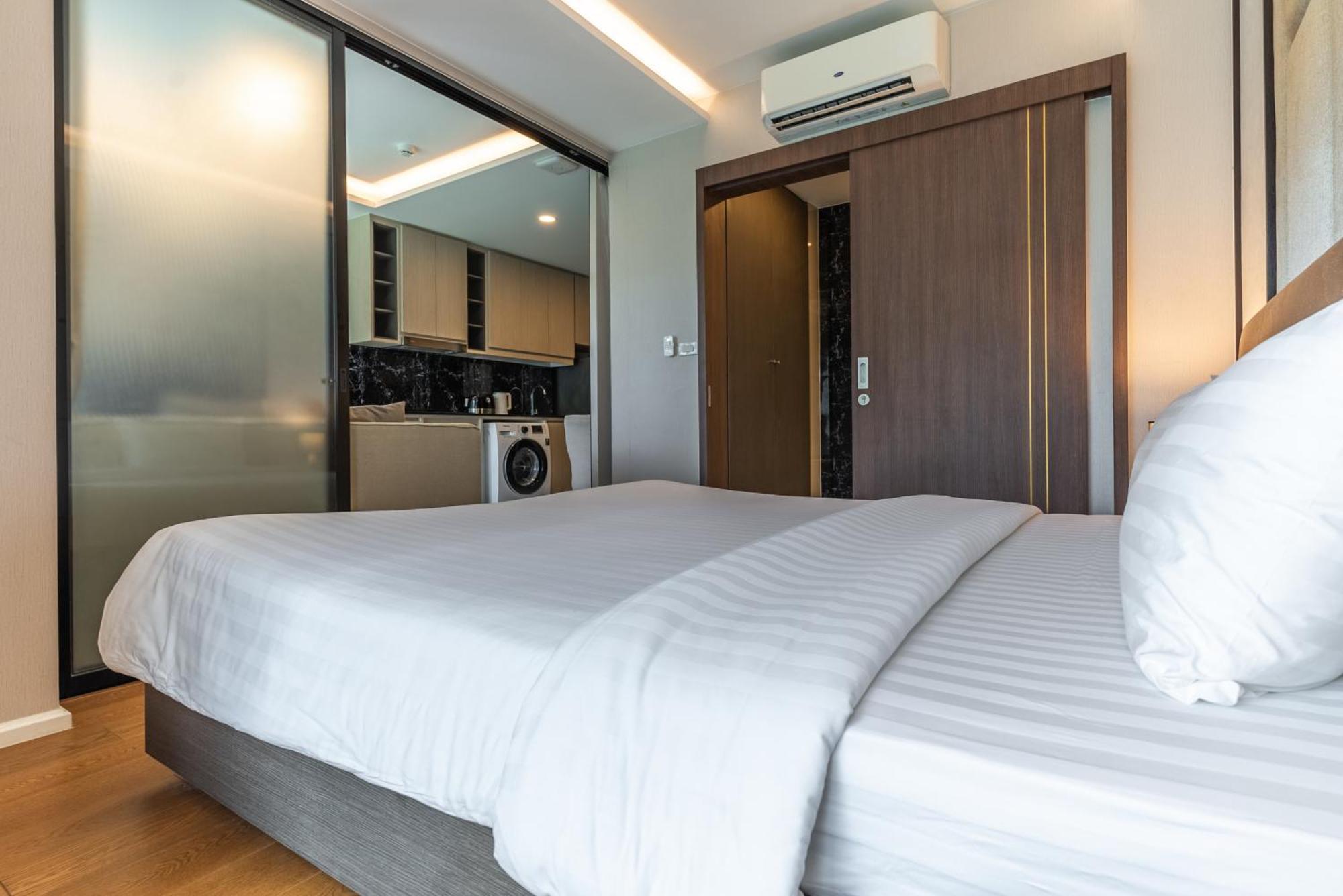Panora Condo By Villacarte Pantai Surin Ruang foto